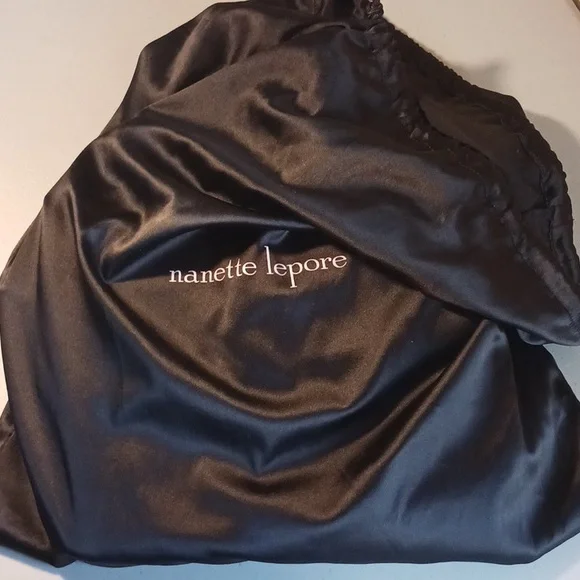 Nanette Lepore Crossbody Purse Bag EXCLUSIVE Leather #eshopchicago - Picture 15 of 15